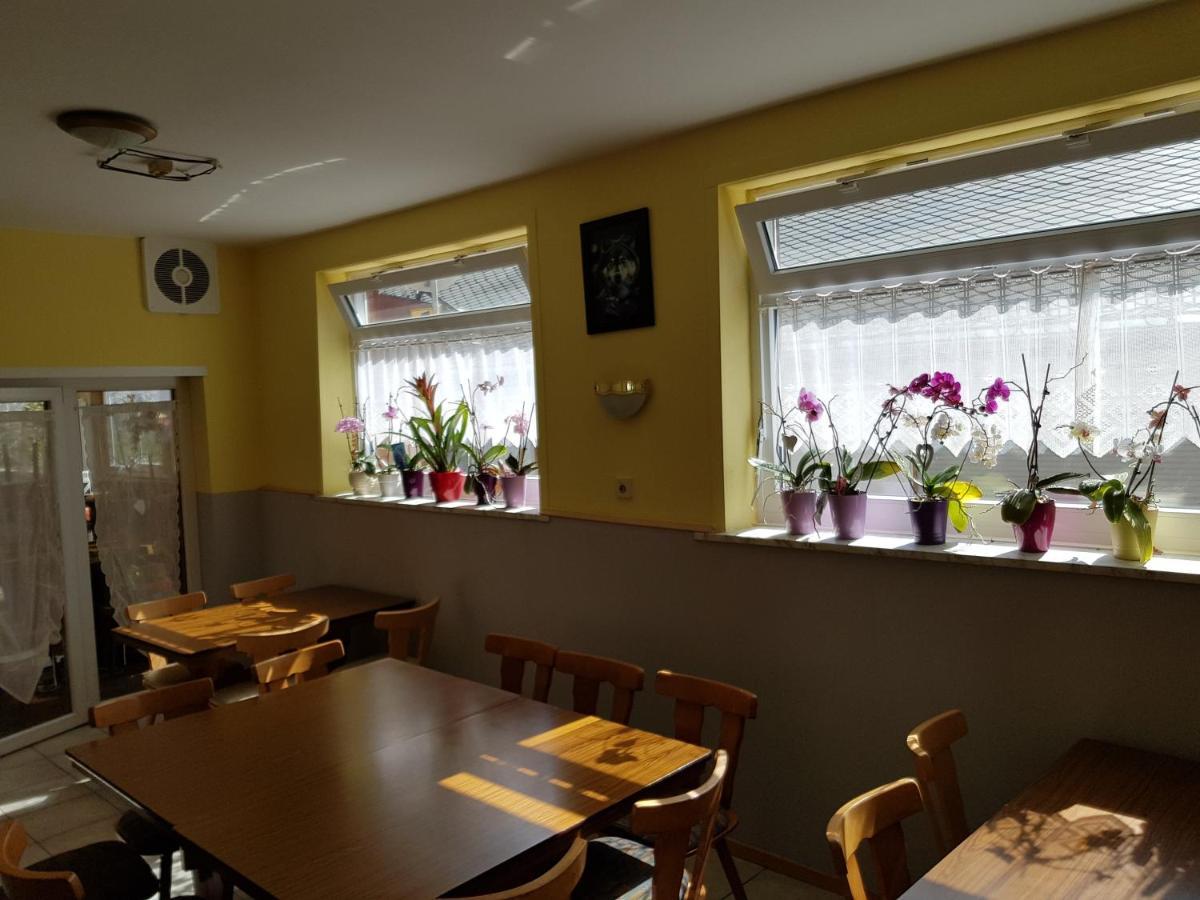 比兴博伊伦 达·弗朗哥旅店餐厅酒店 外观 照片